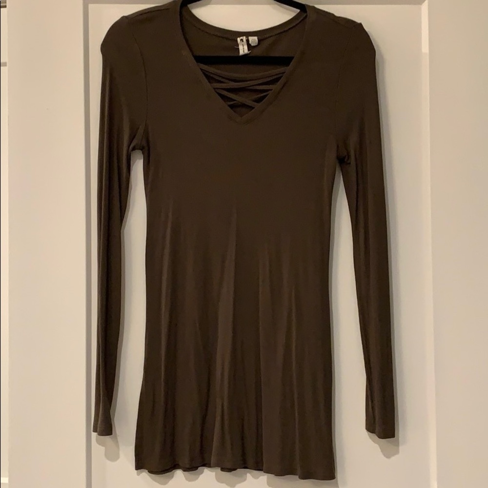 Vneck long sleeve